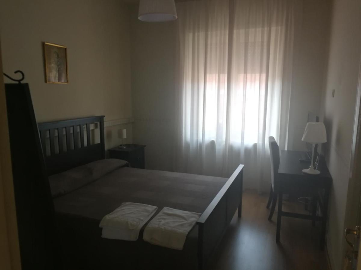 Casa Per Ferie Suore Domenicane 로마 외부 사진